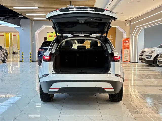 Land Rover Range Rover Velar — Фото автомобиля 18