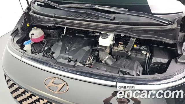 Hyundai Staria Staria L3.5 Lounge 9 мест — Фото автомобиля 6