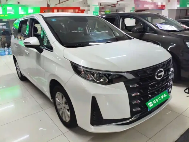 GAC Trumpchi M6 — Фото автомобиля 3