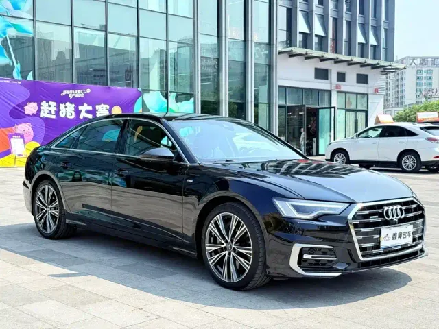 Audi A6L — Фото автомобиля 3