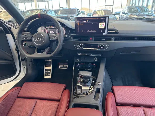Audi A4L — Фото автомобиля 12