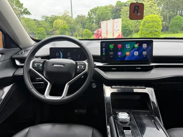 Haval H6 — Фото автомобиля 10