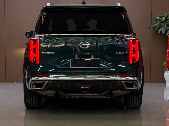 GAC Trumpchi GS8 — Фото автомобиля 21