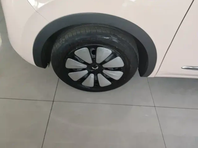 Wuling Bingo — Фото автомобиля 22