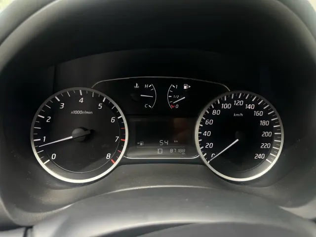 Nissan Sylphy — Фото автомобиля 15