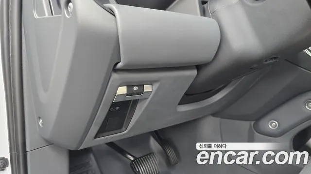 Land Rover Defender Defender (L663) 110 P300 X-Dynamic SE — Фото автомобиля 25