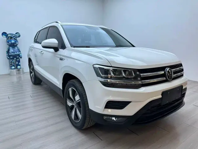 Volkswagen Tharu — Фото автомобиля 2