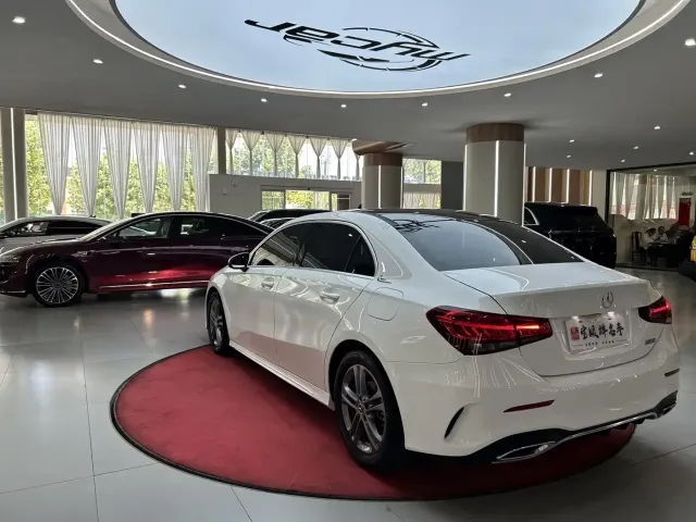 Mercedes-Benz A-Class — Фото автомобиля 7