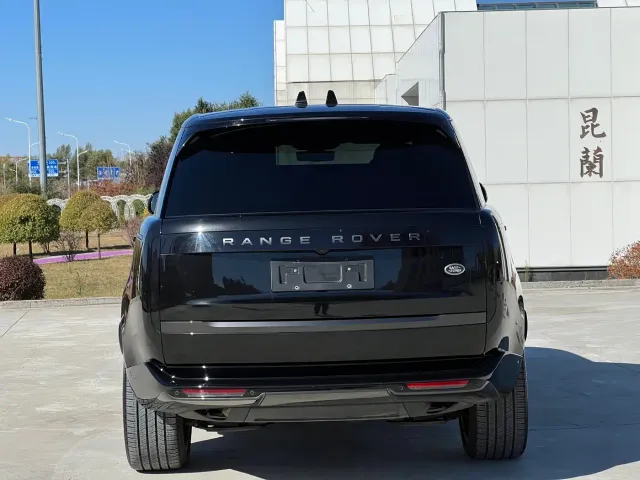 Land Rover Range Rover — Фото автомобиля 12