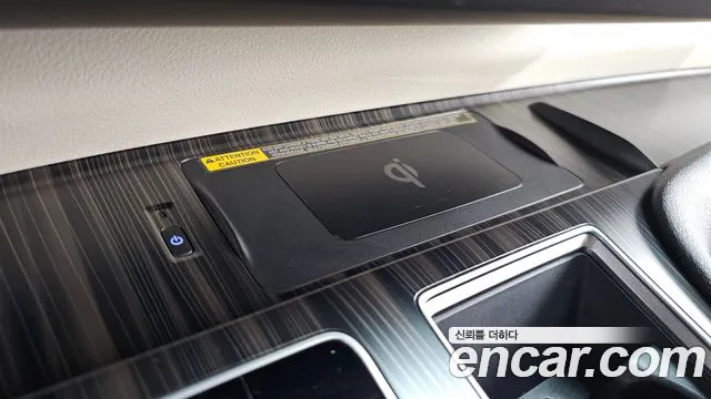 Toyota Sienna — Фото автомобиля 22