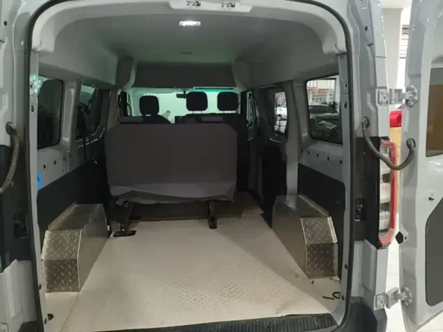 Farizon Super VAN — Фото автомобиля 18