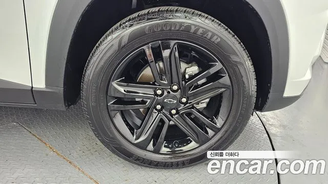 ChevroletGMDaewoo Trax Trax Кроссовер — Фото автомобиля 5