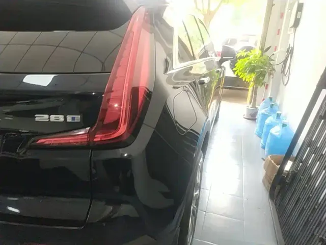 Cadillac XT4 — Фото автомобиля 7