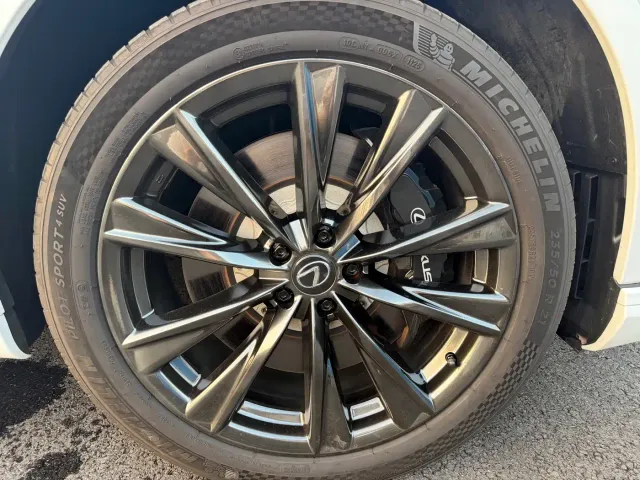 Lexus RX — Фото автомобиля 14