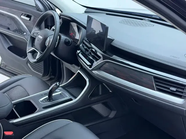 Haval H6 — Фото автомобиля 14