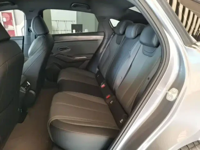 BYD Qin L — Фото автомобиля 16