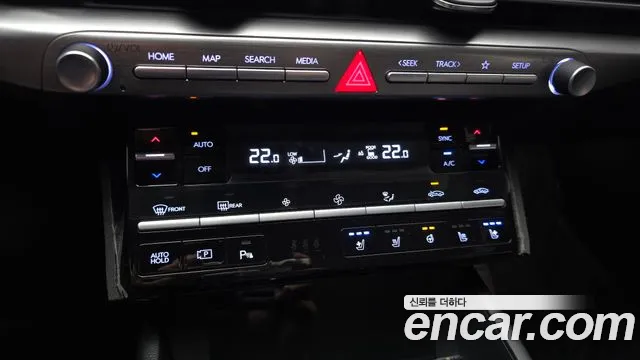 Hyundai Grandeur Grandeur (GN7) 3.5 LPG 2WD (Такси) — Фото автомобиля 17
