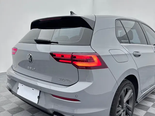 Volkswagen Golf — Фото автомобиля 9