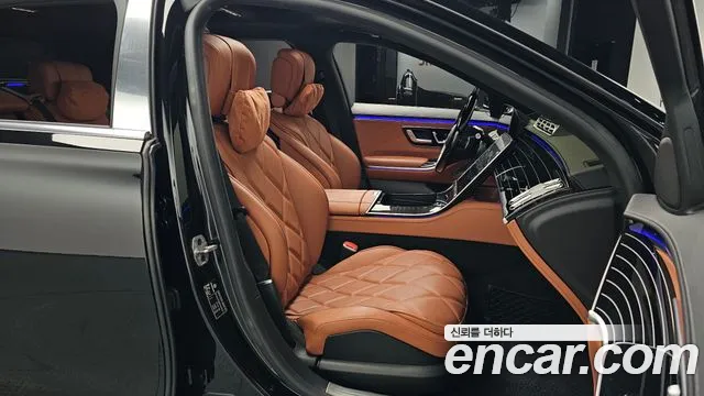 Mercedes-Benz S-Class — Фото автомобиля 4