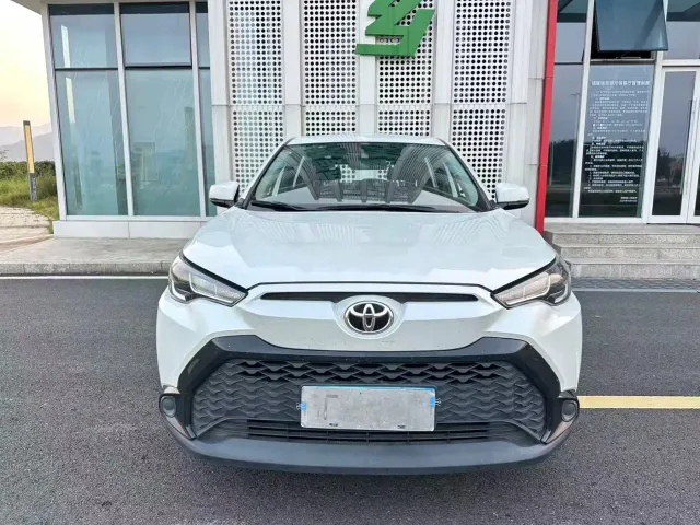 Toyota Frontlander — Фото автомобиля 21