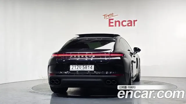 Porsche Panamera Panamera (976) — Фото автомобиля 4
