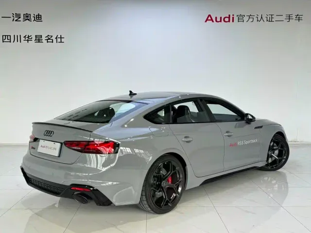 Audi RS 5 — Фото автомобиля 4