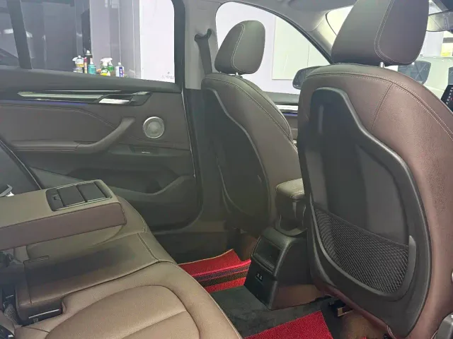 BMW X1 — Фото автомобиля 19