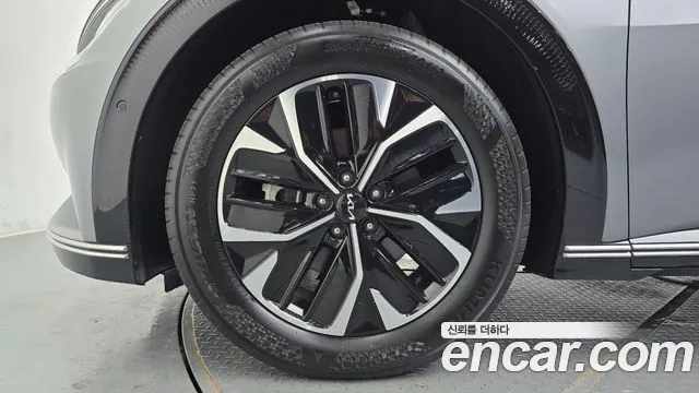 Kia EV6 — Фото автомобиля 3