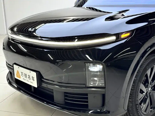 Li Auto L7 — Фото автомобиля 7