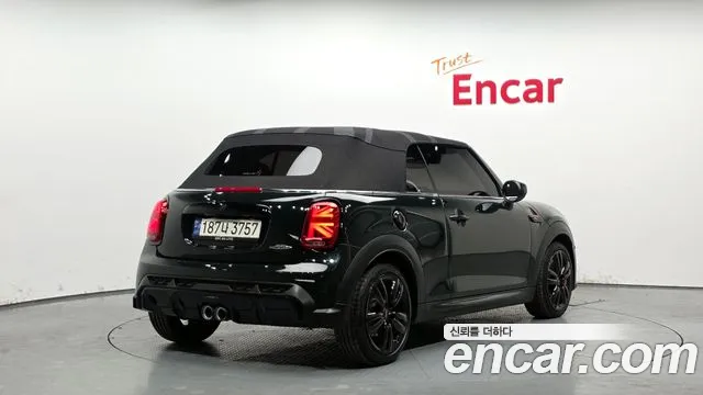 Mini Cooper Convertible — Фото автомобиля 29
