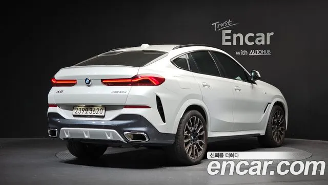 Фотография автомобиля — BMW X6 G06