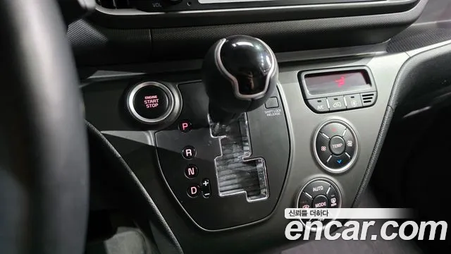 Kia RAY Новый Kia Ray Prestige — Фото автомобиля 9