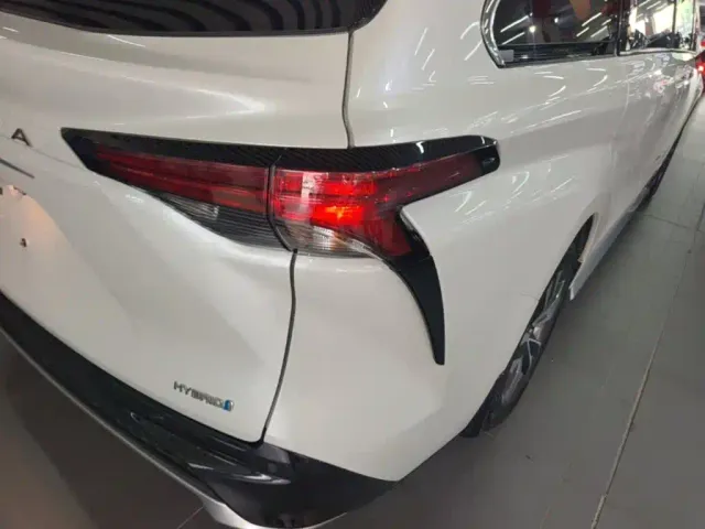 Toyota Granvia — Фото автомобиля 7