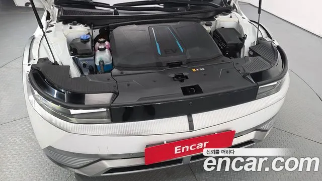Hyundai Ioniq 5 — Фото автомобиля 6