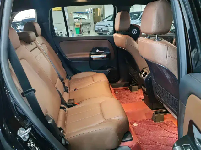 Mercedes-Benz GLB-Class — Фото автомобиля 10