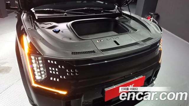 Kia EV9 Long Range 4WD — Фото автомобиля 4