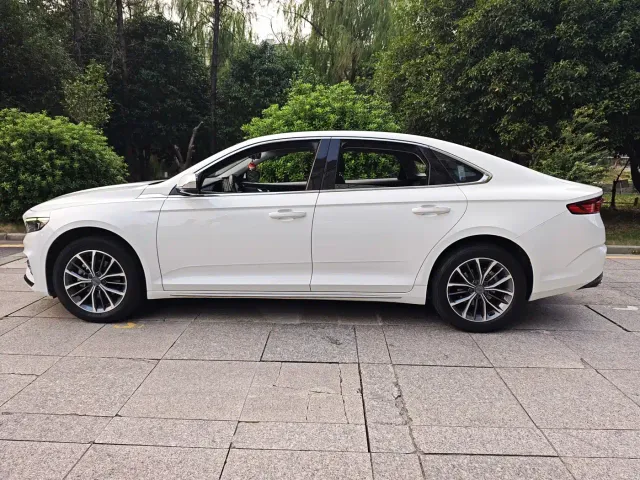 Geely Xingrui — Фото автомобиля 11