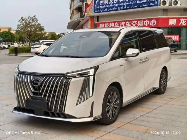 Фотография автомобиля — GAC Trumpchi M8