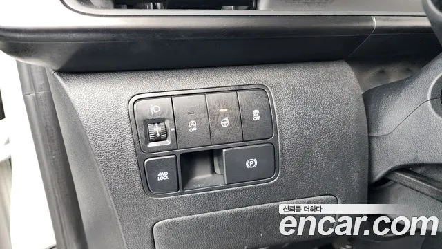 Hyundai Staria Staria 4WD Tourer 9 мест — Фото автомобиля 18