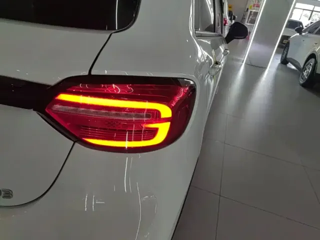 Leapmotor Leapmotor T03 2023 310 Light Edition — Фото автомобиля 7