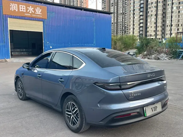 BYD Seal 05 DM-i — Фото автомобиля 6