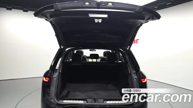 Land Rover Range Rover Sport — Фото автомобиля 20