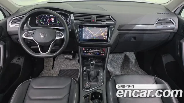 Volkswagen Tiguan Generation 2 — Фото автомобиля 7