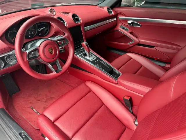 Porsche 718 — Фото автомобиля 8