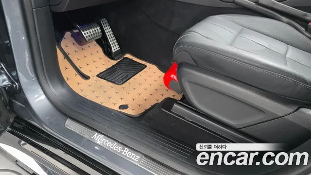 Mercedes-Benz GLS-Class — Фото автомобиля 27