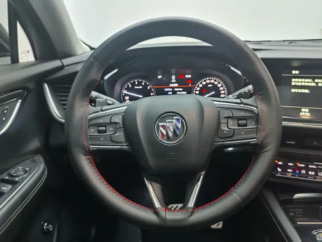 Buick Envision S — Фото автомобиля 16