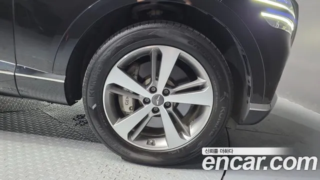 Genesis GV80 2.5T Бензин 2WD — Фото автомобиля 14
