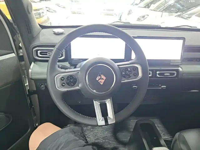 Baojun Yep — Фото автомобиля 10