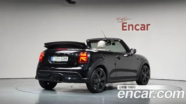 MINI Cooper Convertible — Фото автомобиля 2