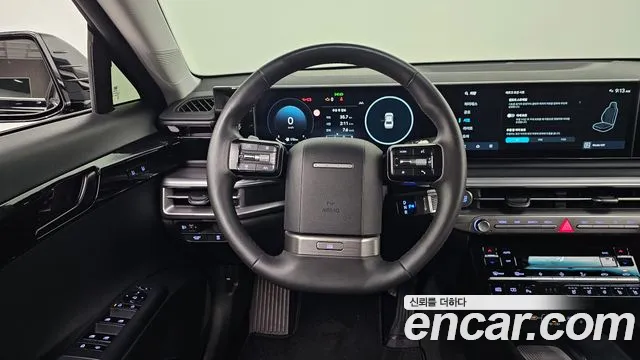 Hyundai Grandeur GN7 — Фото автомобиля 13